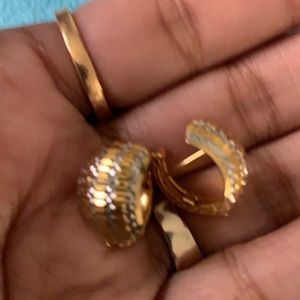 18k white and yellow gold earrings